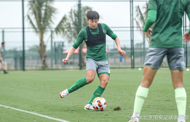 伊人免费视频二