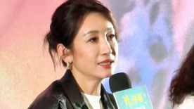 强行按在桌上糟蹋进入